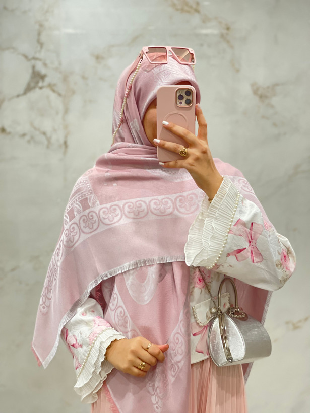 روسری ابریشم ژاکارد لمه دار