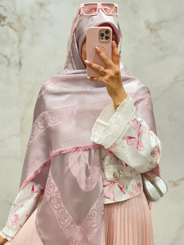 روسری ابریشم ژاکارد لمه دار