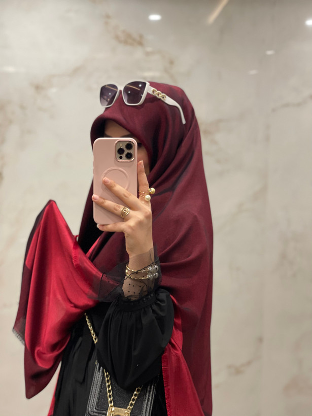 روسری بامبو شاین قرمز اناری کد ۱۵۳