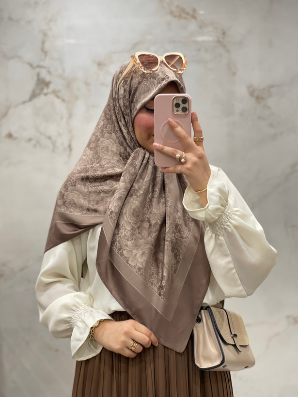 روسری ژاکارد لوکس ترک وارداتی طرح گوچی گل🇹🇷