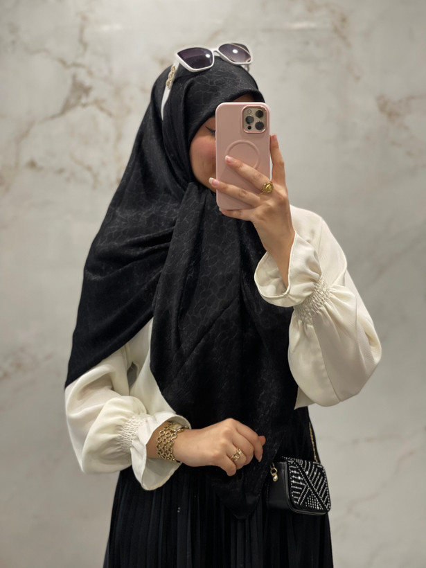 روسری مشکی پتینه کد ۲۱۸