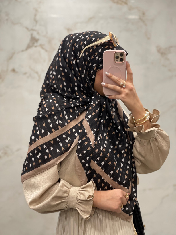 روسری نخی طرح الناز