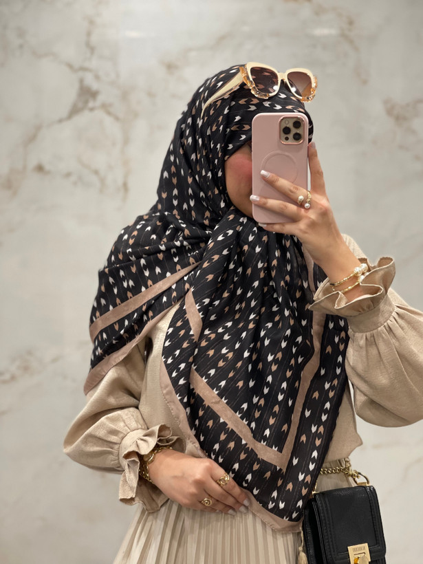 روسری نخی طرح الناز