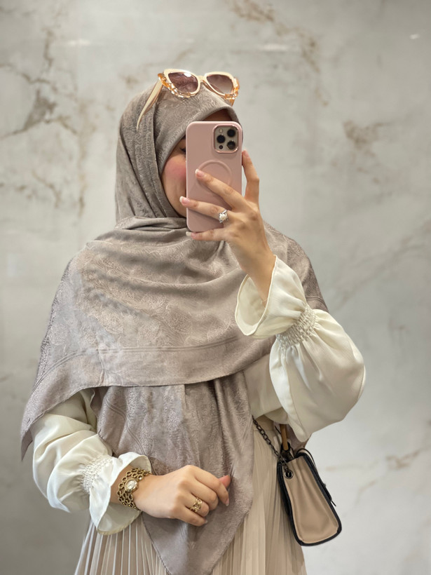 روسری ژاکارد نگین دار دو رو ترک وارداتی🇹🇷
