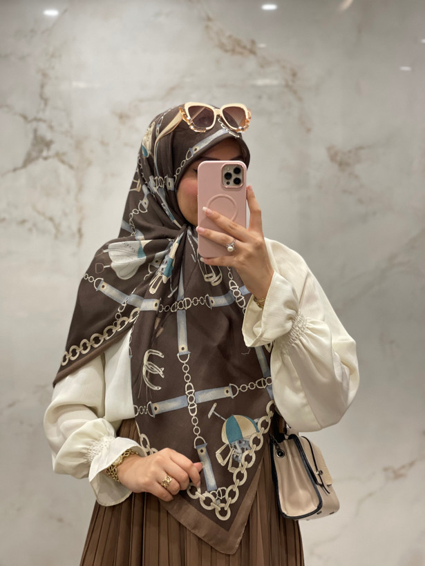 روسری نخی سیااسکارف طرح زنجیری کد ۳۰