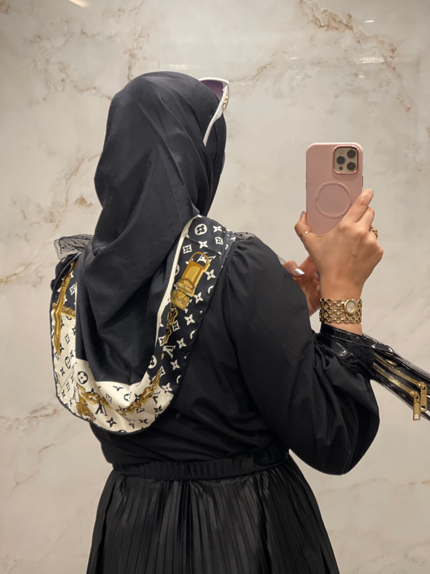 روسری ابریشم طرح lv